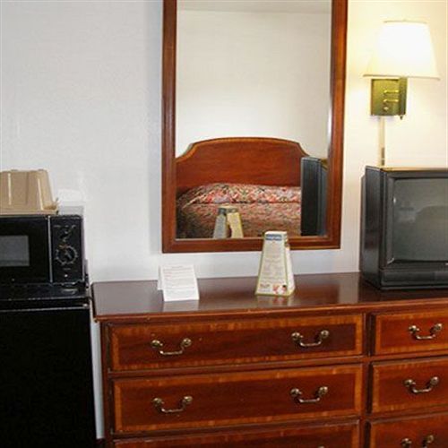 Knights Inn Center Valley Rom bilde